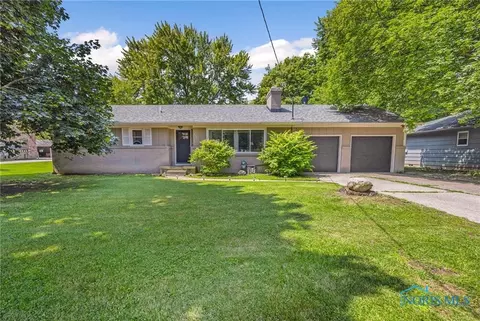 29265 Hufford Rd, Perrysburg, OH 43551