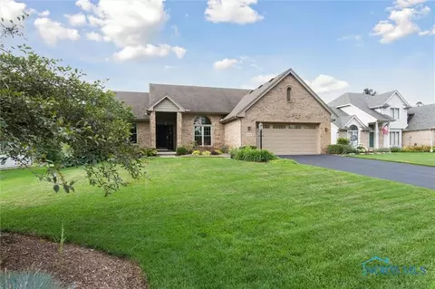 6719 Victoria Ct, Sylvania, OH 43560
