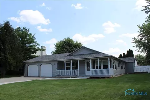 3960 Dalling Dr, Northwood, OH 43619