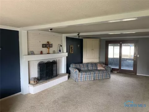 1103 Markey Dr, Bryan, OH 43506 photo 6