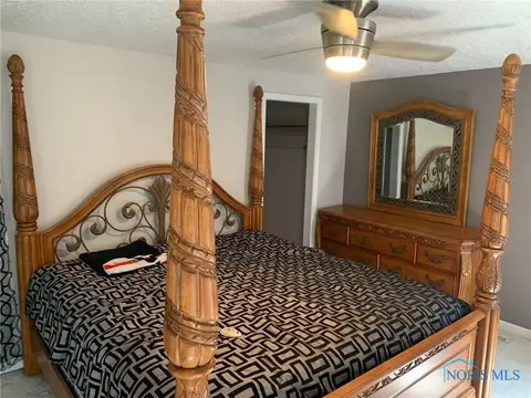 1103 Markey Dr, Bryan, OH 43506 photo 3