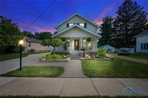 6809 Convent Blvd, Sylvania, OH 43560