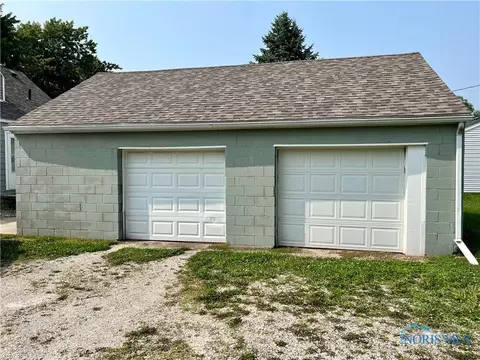 809 Cherry St, Genoa, OH 43430 photo 11
