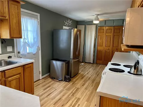 809 Cherry St, Genoa, OH 43430 photo 20