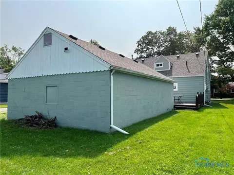 809 Cherry St, Genoa, OH 43430 photo 13