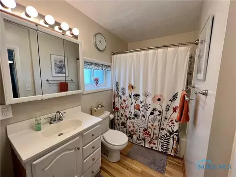 809 Cherry St, Genoa, OH 43430 photo 22
