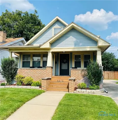 4444 Asbury Dr, Toledo, OH 43612