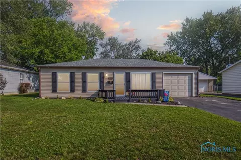 6544 Burnham Green Rd, Toledo, OH 43615
