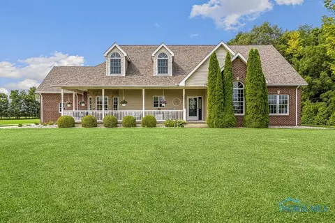 3977 State Rt 613, Mccomb, OH 45858