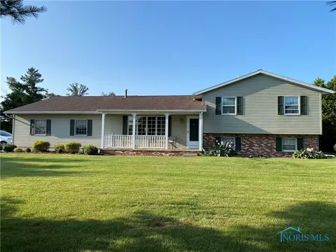 17141 County Road R, Napoleon, OH 43545