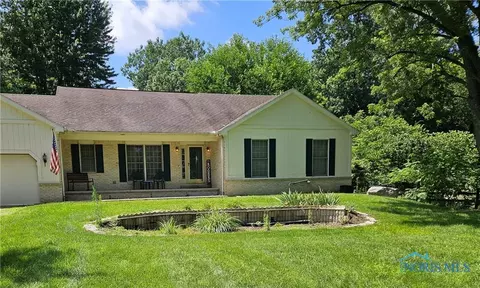 901 Rall Rd, Toledo, OH 43617