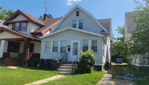 2145 Dorr St, Toledo, OH 43607 photo 1