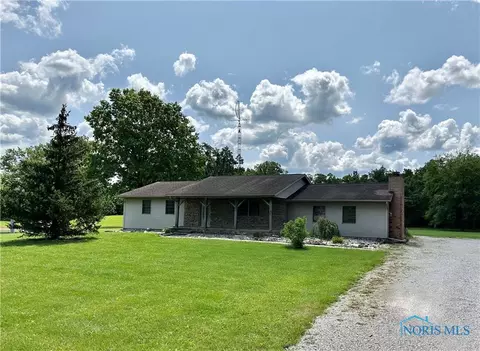 21324 Powers Rd, Defiance, OH 43512