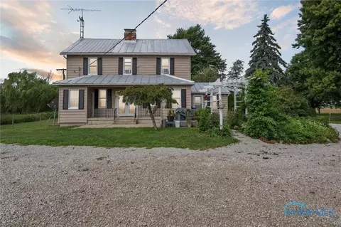 4397 Fangboner Rd, Fremont, OH 43420