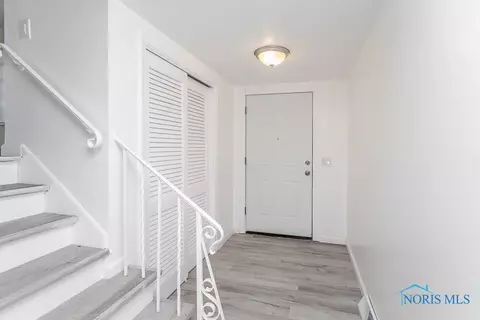 904 Secor Rd, Toledo, OH 43607 photo 8