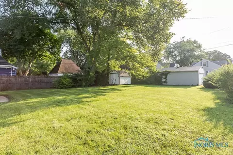 904 Secor Rd, Toledo, OH 43607 photo 4