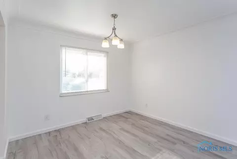 904 Secor Rd, Toledo, OH 43607 photo 33