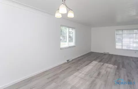 904 Secor Rd, Toledo, OH 43607 photo 32