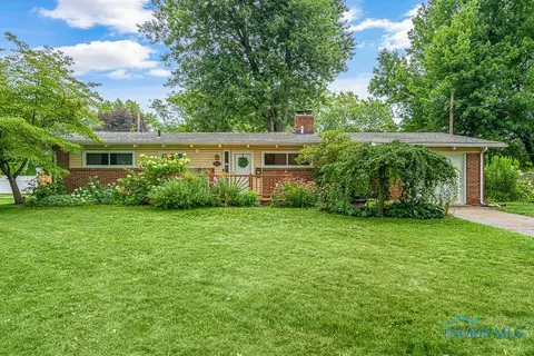 5942 San Reno Dr, Sylvania, OH 43560