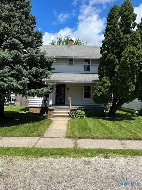 2113 Delence St, Toledo, OH 43605
