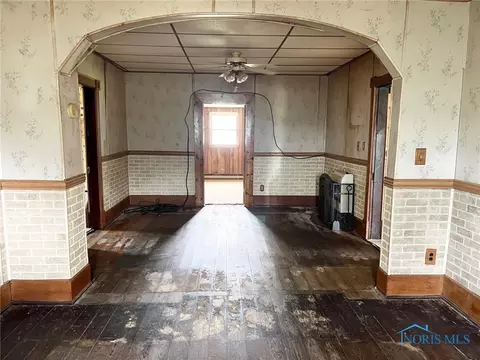 2398 Anthony St, Dola, OH 45835 photo 9