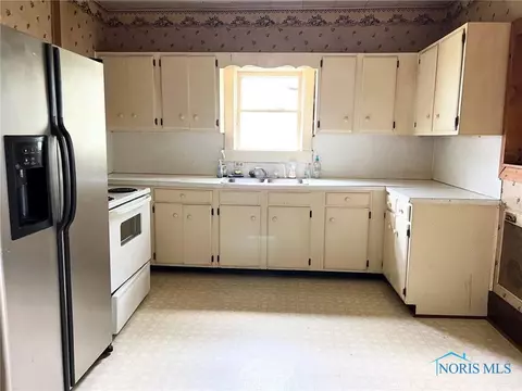 2398 Anthony St, Dola, OH 45835 photo 8
