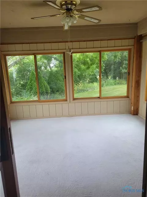 505 Thackeray Rd, Maumee, OH 43537 photo 14