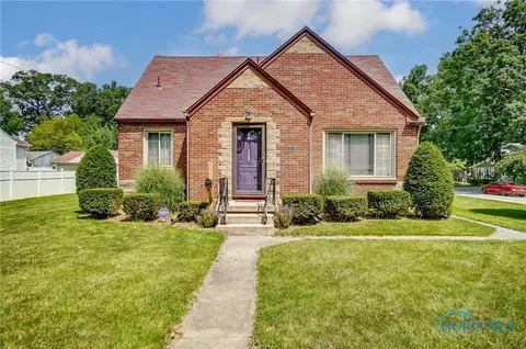 3102 Colby Dr, Toledo, OH 43614