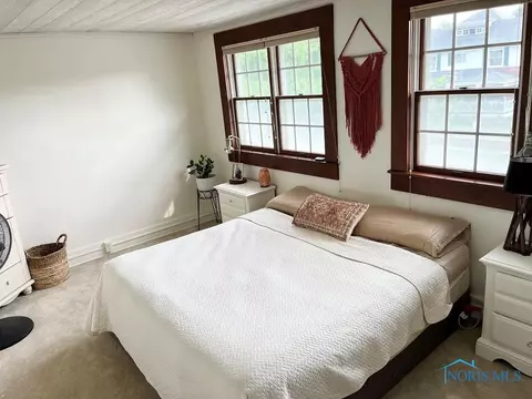 627 E Main St, Leipsic, OH 45856 photo 8