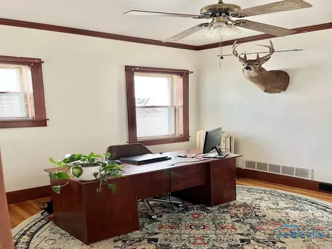 627 E Main St, Leipsic, OH 45856 photo 6