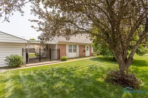 2352 Torgler Ave, Toledo, OH 43611