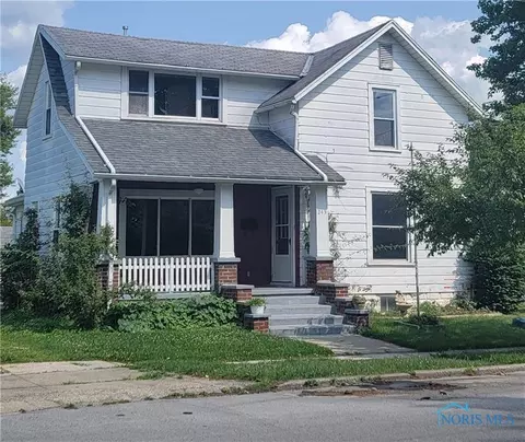 243 High St, Carey, OH 43316