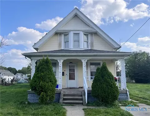 38 E Pearl St, Toledo, OH 43608