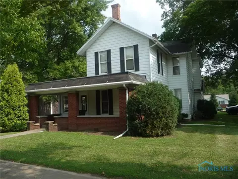 417 W Front St, Pemberville, OH 43450
