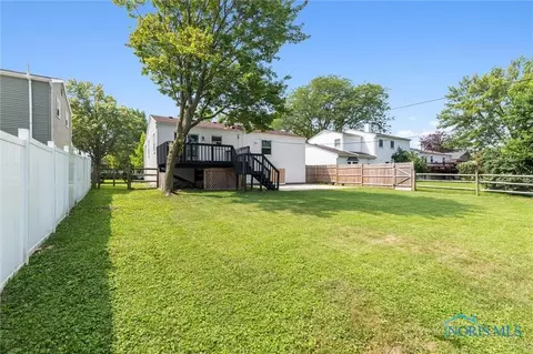 633 Dussel Dr, Maumee, OH 43537 photo 26