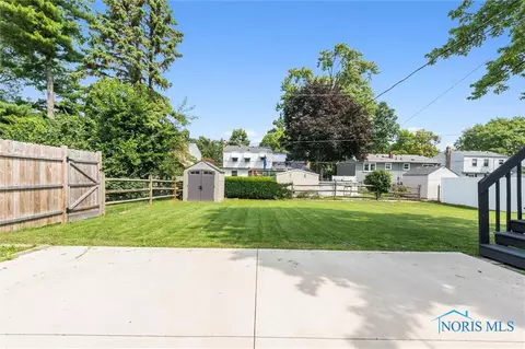 633 Dussel Dr, Maumee, OH 43537 photo 29