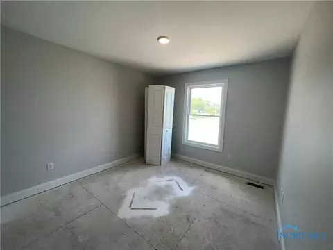 1960 Caleb Ct, Waterville, OH 43566 photo 9