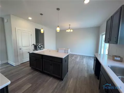 1960 Caleb Ct, Waterville, OH 43566 photo 5