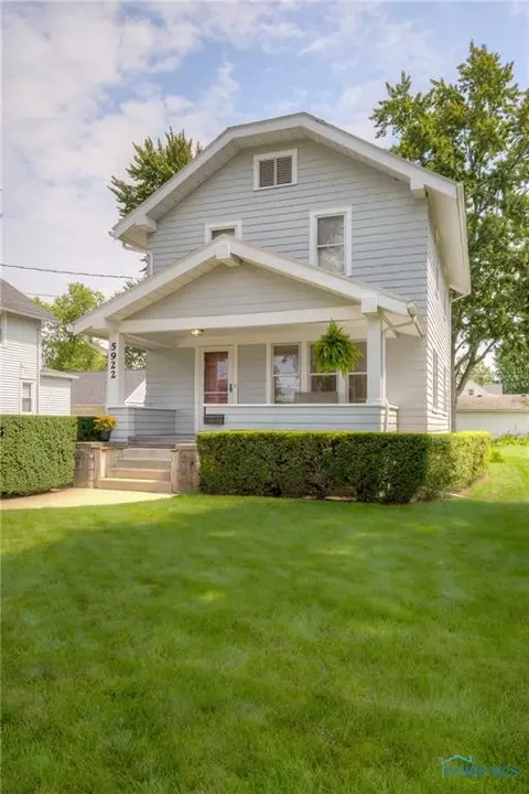 5922 Atwell Rd, Toledo, OH 43613
