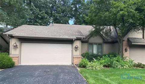 2924 Joelle Dr, Toledo, OH 43617