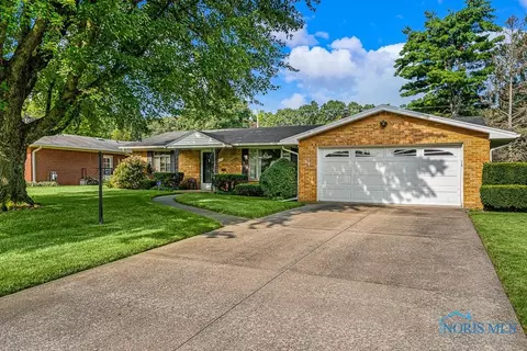 4137 Barbara Dr, Toledo, OH 43623