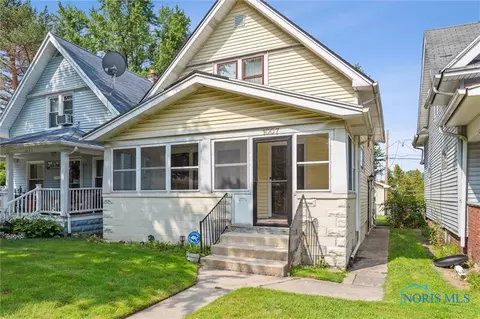 1007 Alldays Ave, Toledo, OH 43607 photo 4