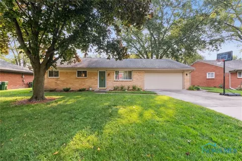 4431 Beck St, Maumee, OH 43537