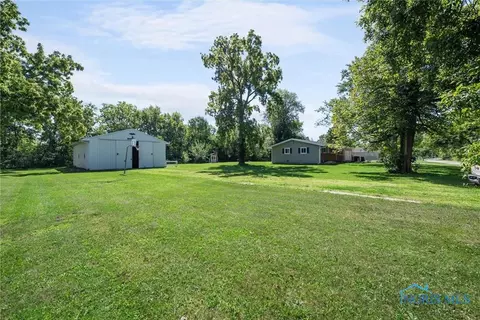 783 Nottingham Dr, Genoa, OH 43430 photo 37