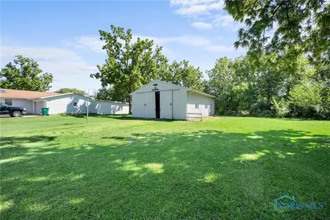783 Nottingham Dr, Genoa, OH 43430 photo 36