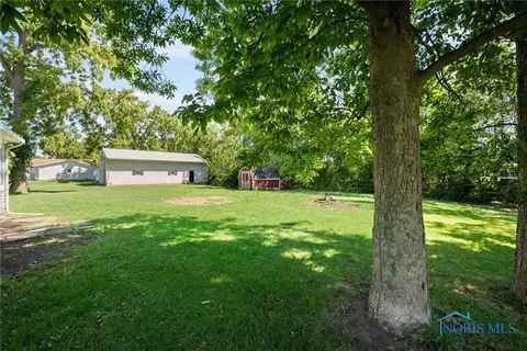 783 Nottingham Dr, Genoa, OH 43430 photo 34