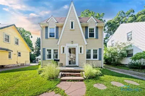 2513 Georgetown Ave, Toledo, OH 43613