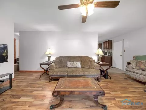 837 Harmon St, Findlay, OH 45840 photo 6