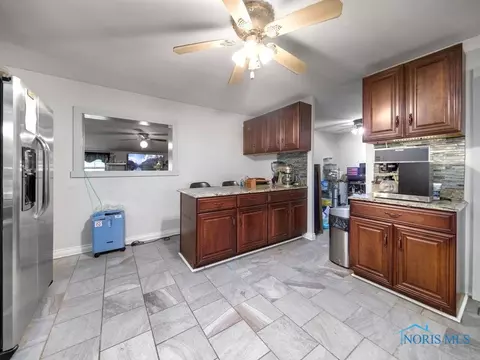 837 Harmon St, Findlay, OH 45840 photo 16