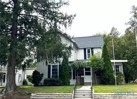 216 S Main St, North Baltimore, OH 45872